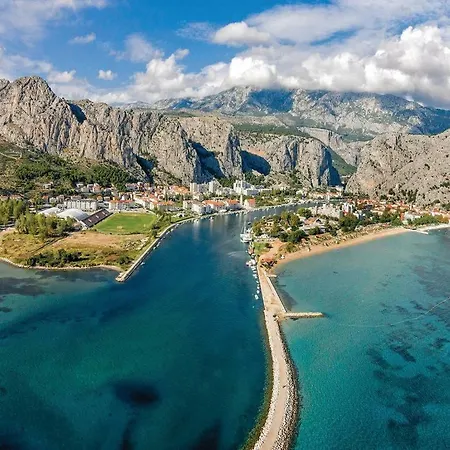 Apartamento 2 Bedroom Dina - Omiš